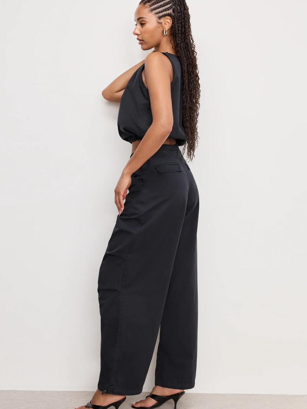 GOOD AMERICAN Black Twill Parachute Pants Women's Drawstring Hem - Picture 2 of 9